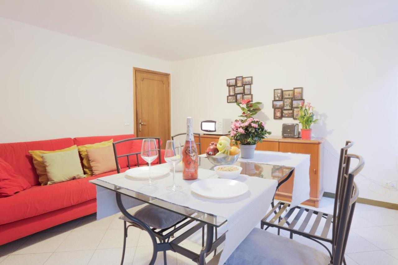 Santa Croce Guest House Venesia Bagian luar foto