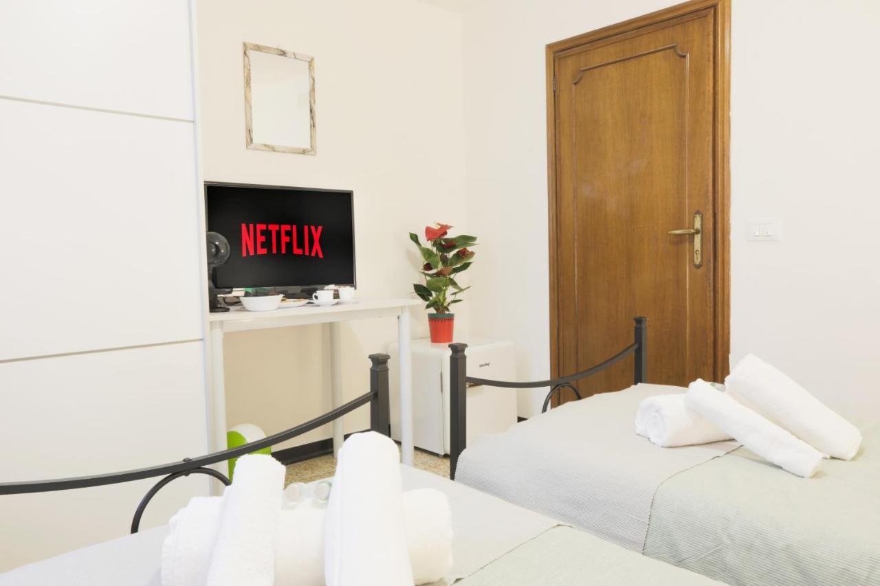 Santa Croce Guest House Venesia Bagian luar foto