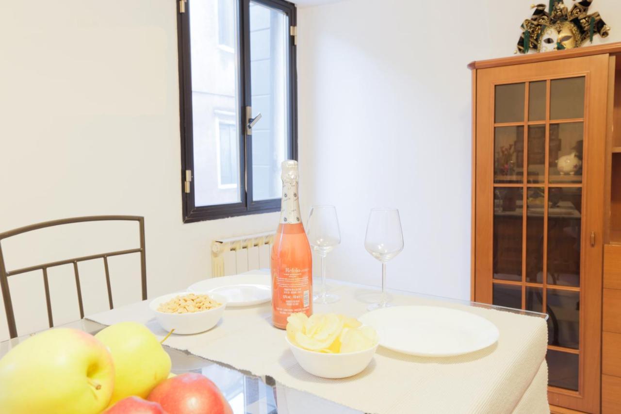 Santa Croce Guest House Venesia Bagian luar foto